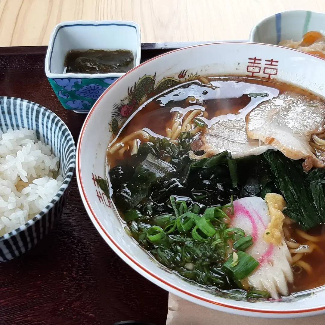 港の食堂 KANのラーメン