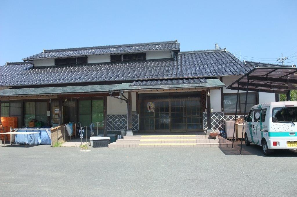 障害者自立支援事業所「さざんか」
