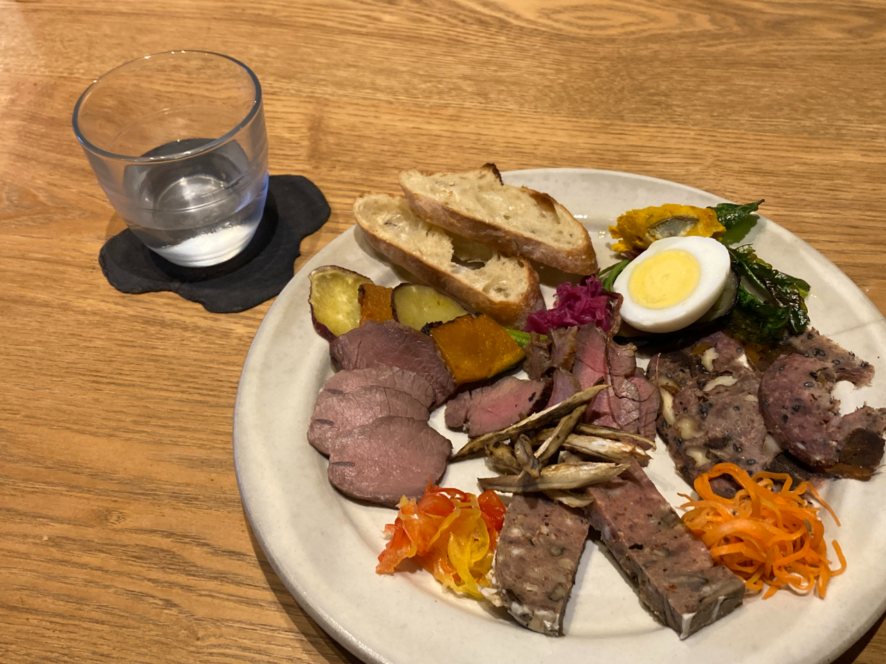 お肉のプレート