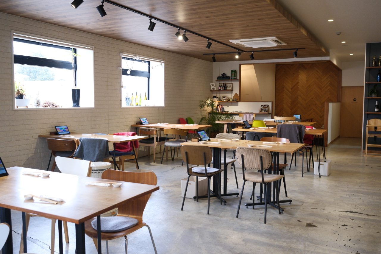 洋食屋FUKU 店内の様子