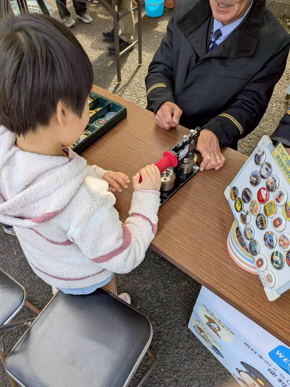 缶バッジづくり