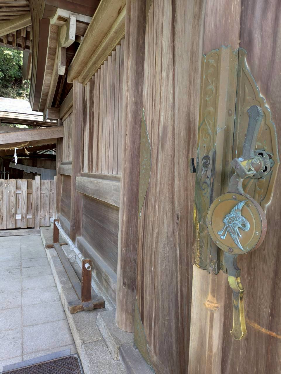 物部神社の飾り